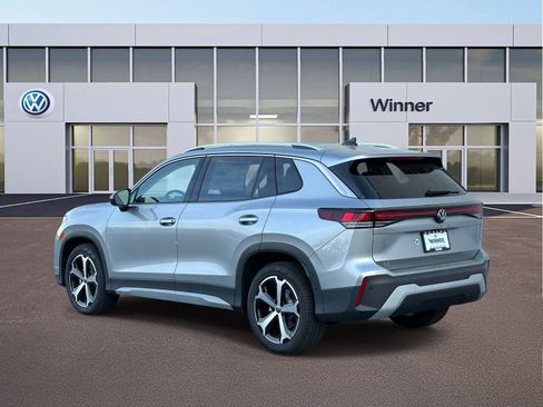 New 2026 Volkswagen Tiguan SE image 3