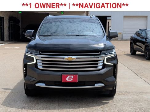 Used 2021 Chevrolet Tahoe High Country w/ Premium Package RWD image 2