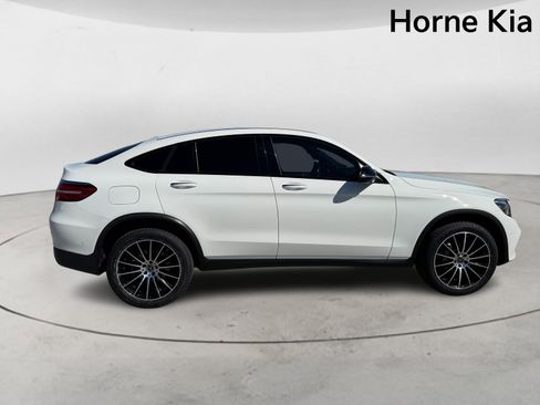 Used 2019 Mercedes-Benz GLC 300 4MATIC Coupe image 3
