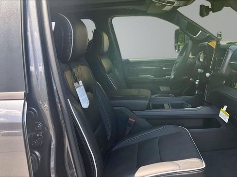 New 2026 RAM 1500 Limited AWD/4WD image 9