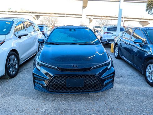 Used 2026 Toyota Corolla SE image 4