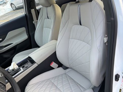 New 2026 Nissan Sentra SL w/ Floor Mat Package image 17