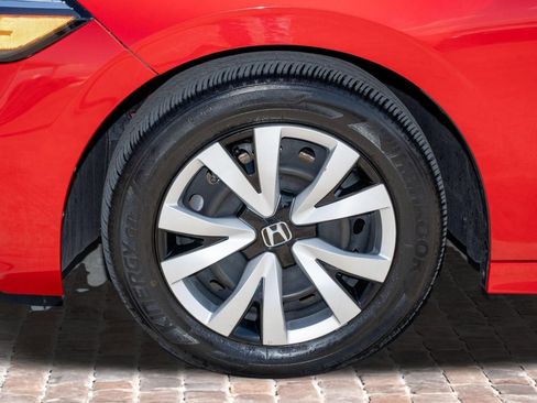Certified 2025 Honda Civic LX image 39