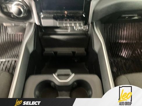 Used 2023 RAM 1500 Big Horn AWD/4WD image 16
