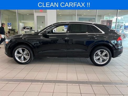 Used 2023 Audi Q8 Premium w/ Convenience Package AWD/4WD image 4