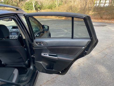 Used 2016 Subaru Crosstrek 2.0i Premium image 42