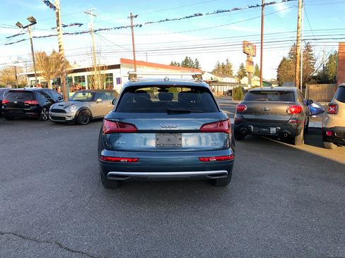 Used 2018 Audi Q5 2.0T Premium Plus w/ Premium Plus Package image 5