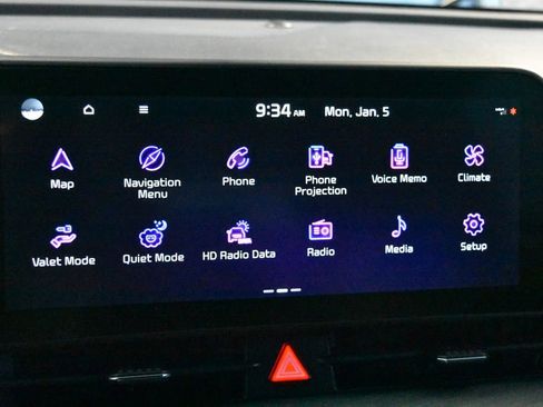 Used 2023 Kia Sportage X-Line w/ X-Line Premium Package image 11