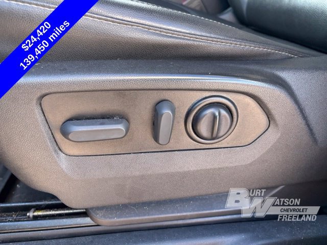Used 2021 Chevrolet Silverado 1500 LT Trail Boss w/ LT Trail Boss Premium Package AWD/4WD image 16