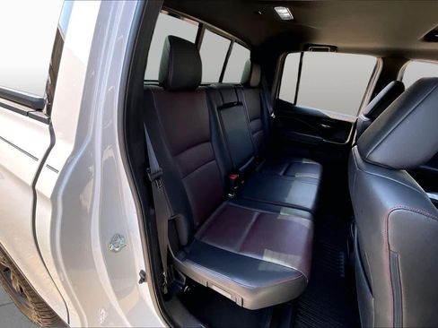 Used 2022 Honda Ridgeline Black Edition image 19