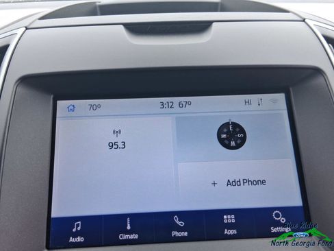 Used 2020 Ford Edge SE FWD image 20
