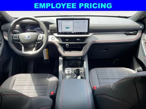 New 2026 Ford Explorer ST-Line w/ ST-Line Street Pack AWD/4WD image 10