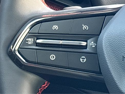 New 2026 Chevrolet Traverse RS image 16