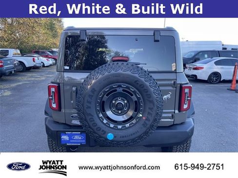 New 2025 Ford Bronco Outer Banks w/ Sasquatch Package image 4