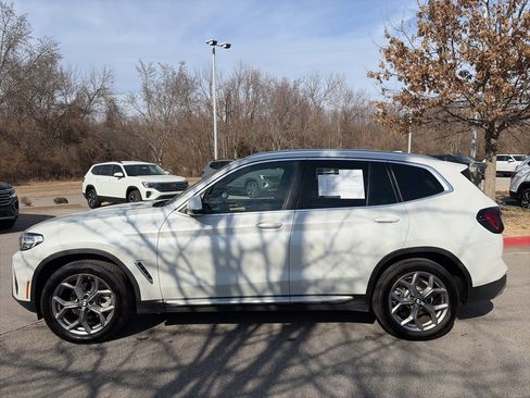 Used 2023 BMW X3 xDrive30i w/ Convenience Package image 4