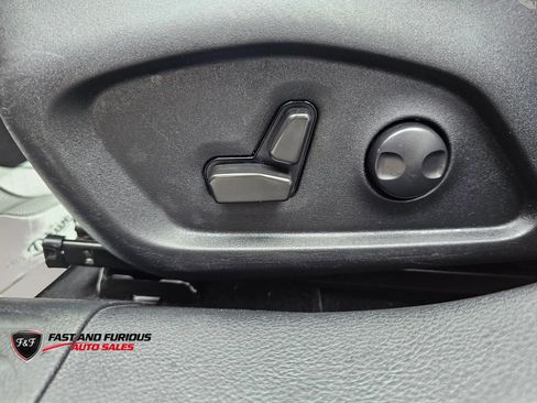 Used 2022 Jeep Compass Limited AWD/4WD image 13