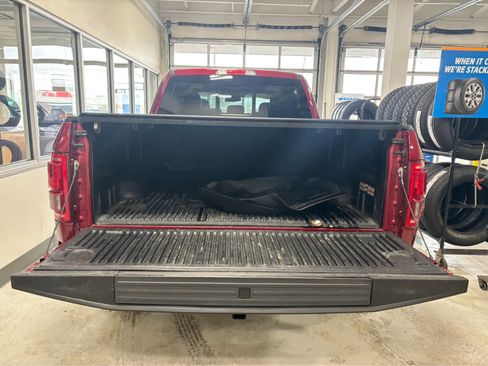 Used 2017 Ford F150 Lariat w/ Equipment Group 502A Luxury image 6