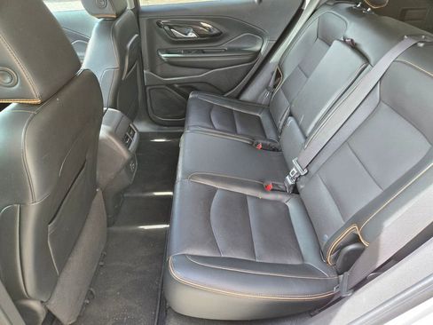 Used 2024 GMC Terrain AT4 image 7