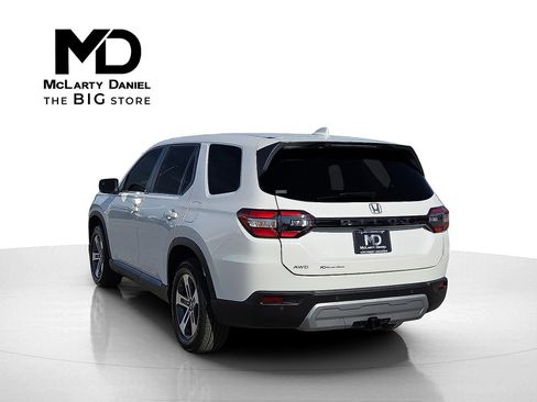 Used 2024 Honda Pilot EX-L image 4