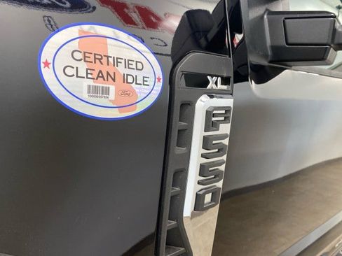 New 2025 Ford F550 4x4 Regular Cab Super Duty image 5