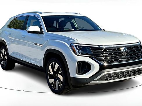New 2026 Volkswagen Atlas Cross Sport SEL image 1