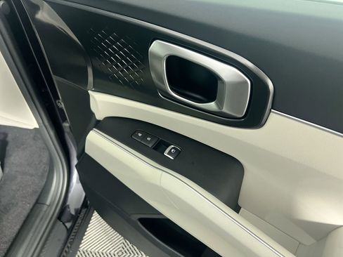 New 2026 Kia Sorento S image 32