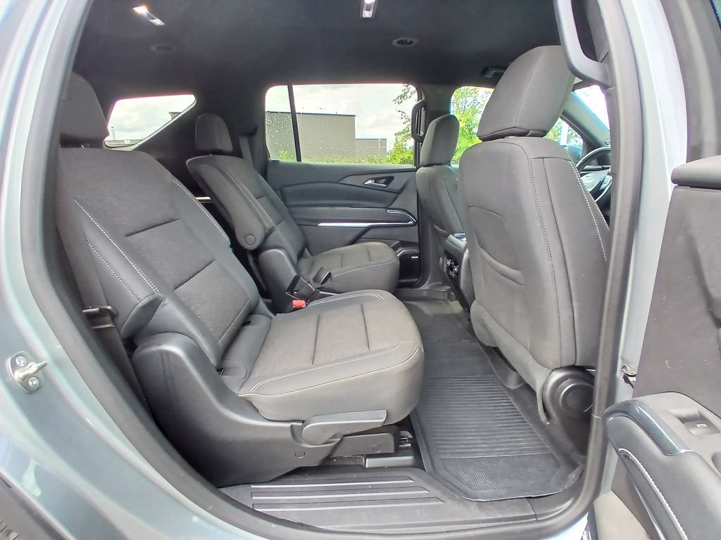 Certified 2025 Chevrolet Traverse LT w/ Enhanced Driving Package FWD image 17