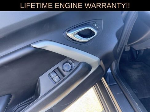 Used 2016 Chevrolet Camaro SS image 16