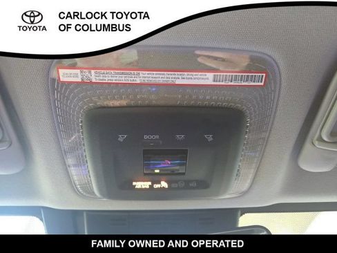 Used 2024 Toyota Prius XLE AWD/4WD image 29
