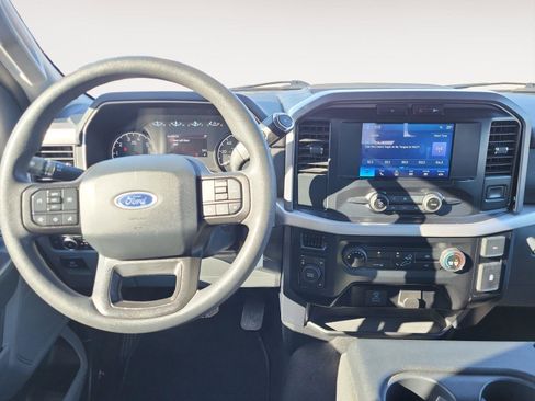 Used 2023 Ford F150 XLT image 13