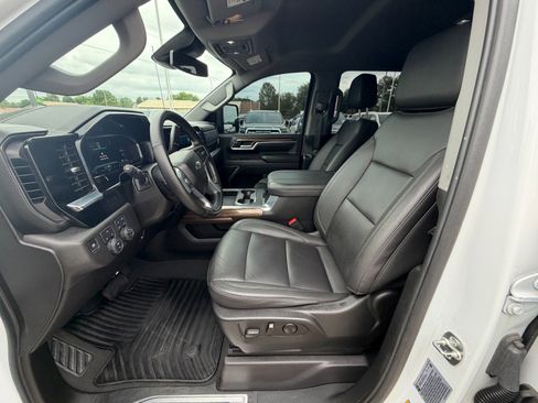 Certified 2025 Chevrolet Silverado 2500 LT w/ Trail Boss Package AWD/4WD image 10
