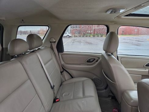 Used 2007 Ford Escape XLT AWD/4WD image 36