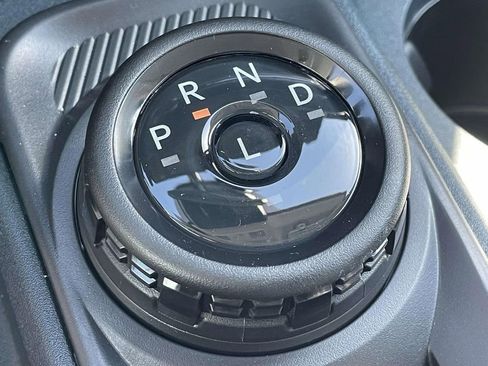 New 2025 Ford Maverick XL image 6