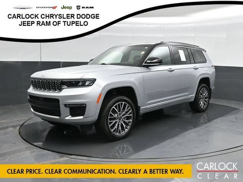 Used 2024 Jeep Grand Cherokee L Summit AWD/4WD image 7