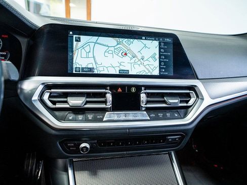 Used 2021 BMW M4 Coupe image 44