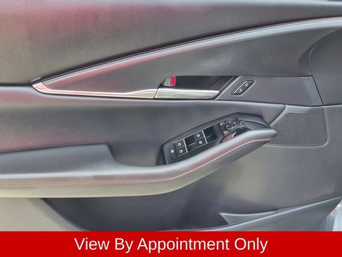 Used 2025 MAZDA CX-30 AWD 2.5 S w/ Preferred Package image 11
