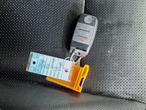 Used 2017 Kia Sportage SX image 35