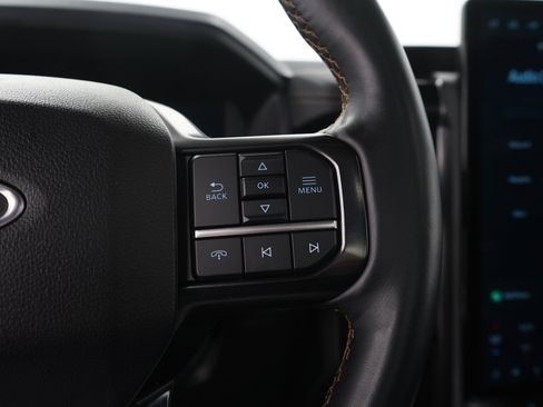 Used 2024 Ford Expedition Max Platinum AWD/4WD image 31