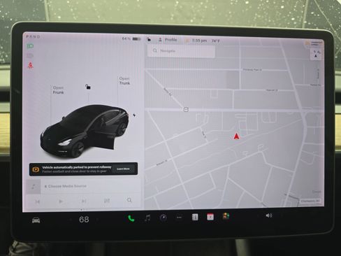 Used 2021 Tesla Model 3 Standard Range Plus RWD image 25