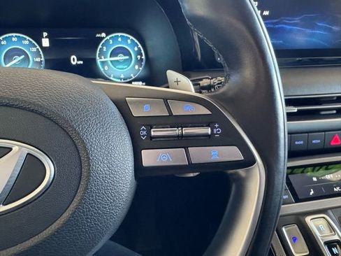 Used 2024 Hyundai Palisade Calligraphy image 19