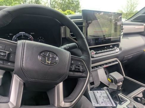 New 2026 Toyota Tundra Limited AWD/4WD image 29
