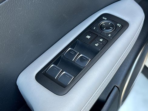Used 2019 Lexus RX 350 AWD image 13