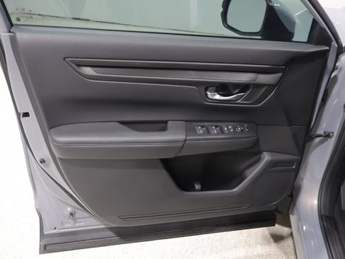 Used 2023 Honda CR-V EX image 13