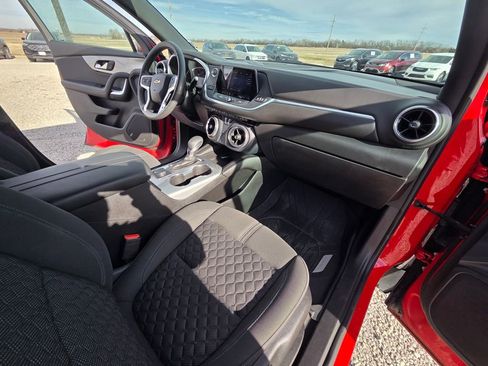 Used 2022 Chevrolet Blazer LT image 33