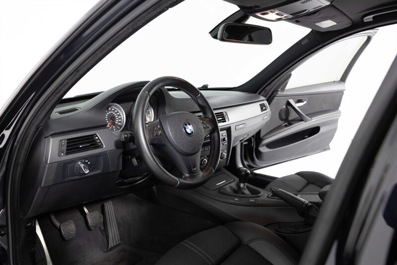 Used 2009 BMW M3 Sedan RWD image 16