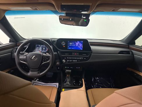 Used 2024 Lexus ES 350 w/ Premium Package FWD image 39