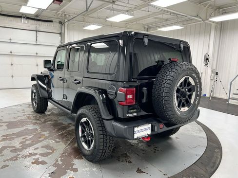 Used 2022 Jeep Wrangler Unlimited Rubicon w/ LED Lighting Group AWD/4WD image 4