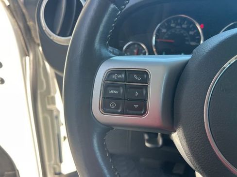 Used 2014 Jeep Wrangler Unlimited Sport image 9