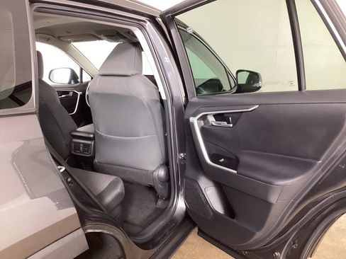 Used 2023 Toyota RAV4 XLE AWD/4WD image 24