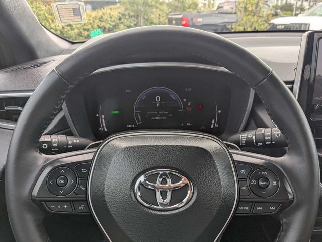 Used 2024 Toyota Corolla Cross AWD Hybrid w/ Convenience Package image 28